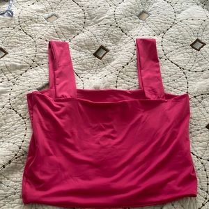 Cropped pink tank
